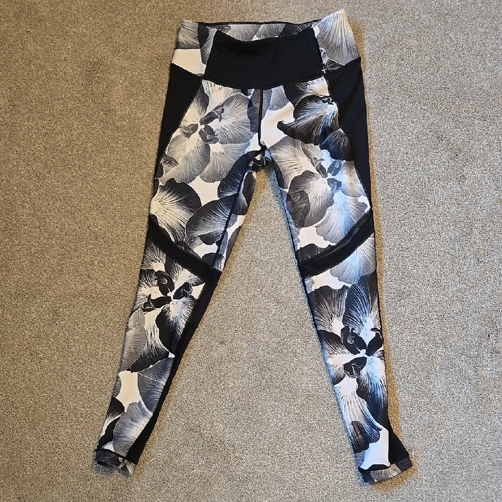 Floral Black and White CALIA Leggings